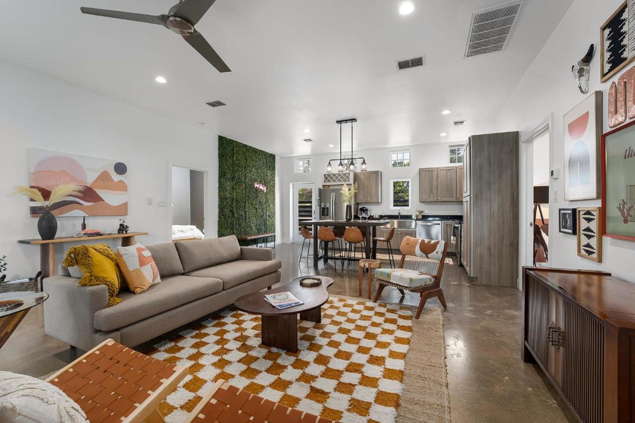 הוילה פרדריקסברג Container Haus Pet Friendly With Cowboy Pool מראה חיצוני תמונה