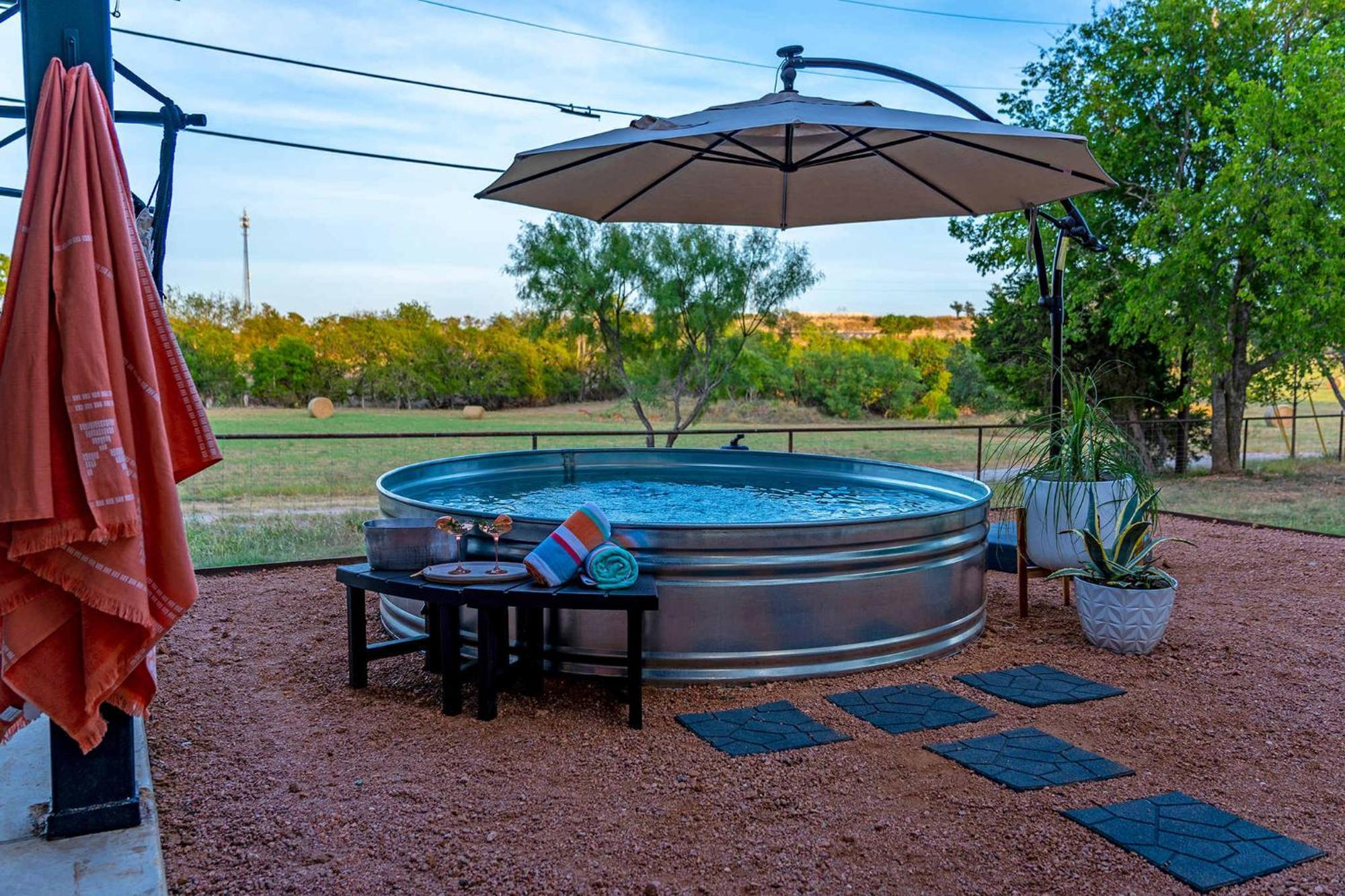 הוילה פרדריקסברג Container Haus Pet Friendly With Cowboy Pool מראה חיצוני תמונה